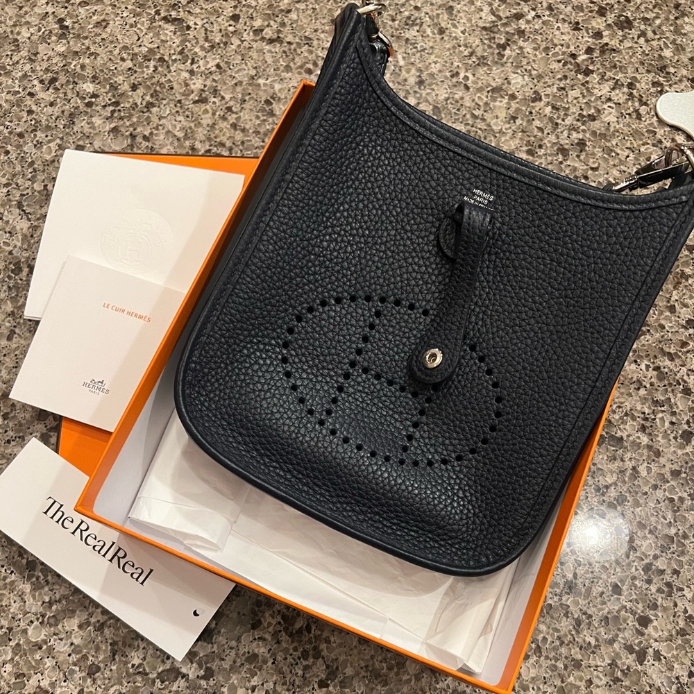 Authentic Hermes Evelyne 16 TPM Blue Nuit w palladium hardware